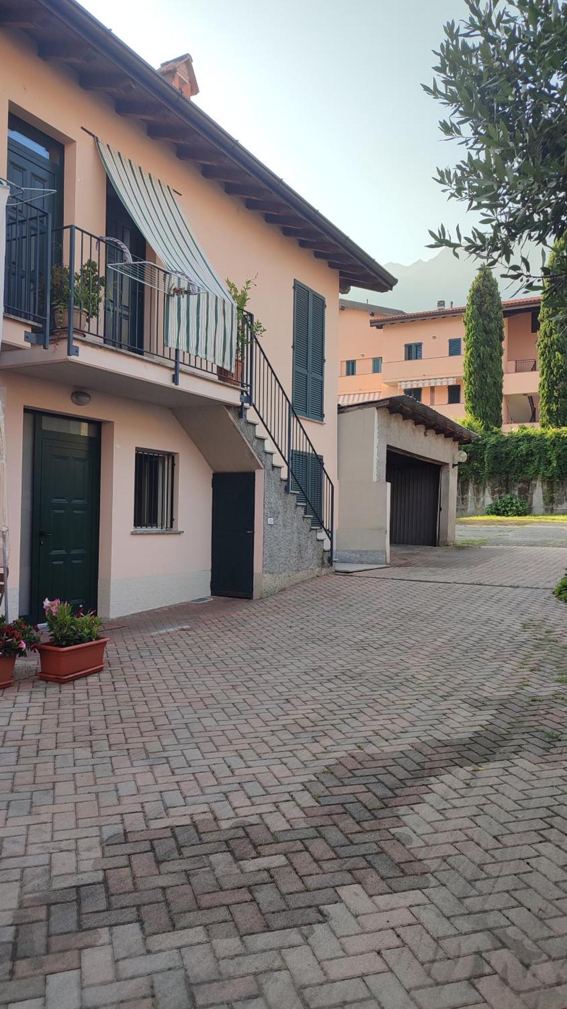 Giorgia'S Home Colico Holiday Rent Kültér fotó